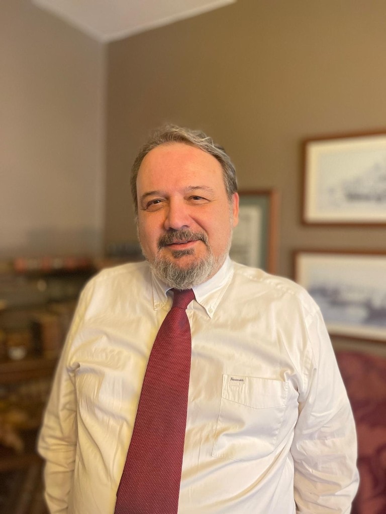 Lawyer Hakan Şimşek